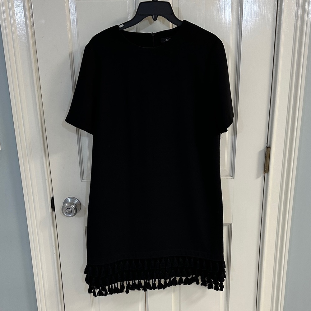 Elegant Black Tassel Hem Top